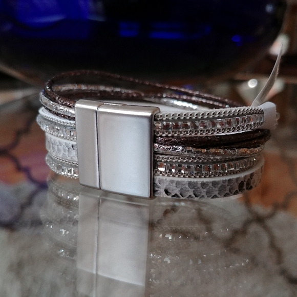 Multi Rope Wrap Bracelet - Picture 5 of 6